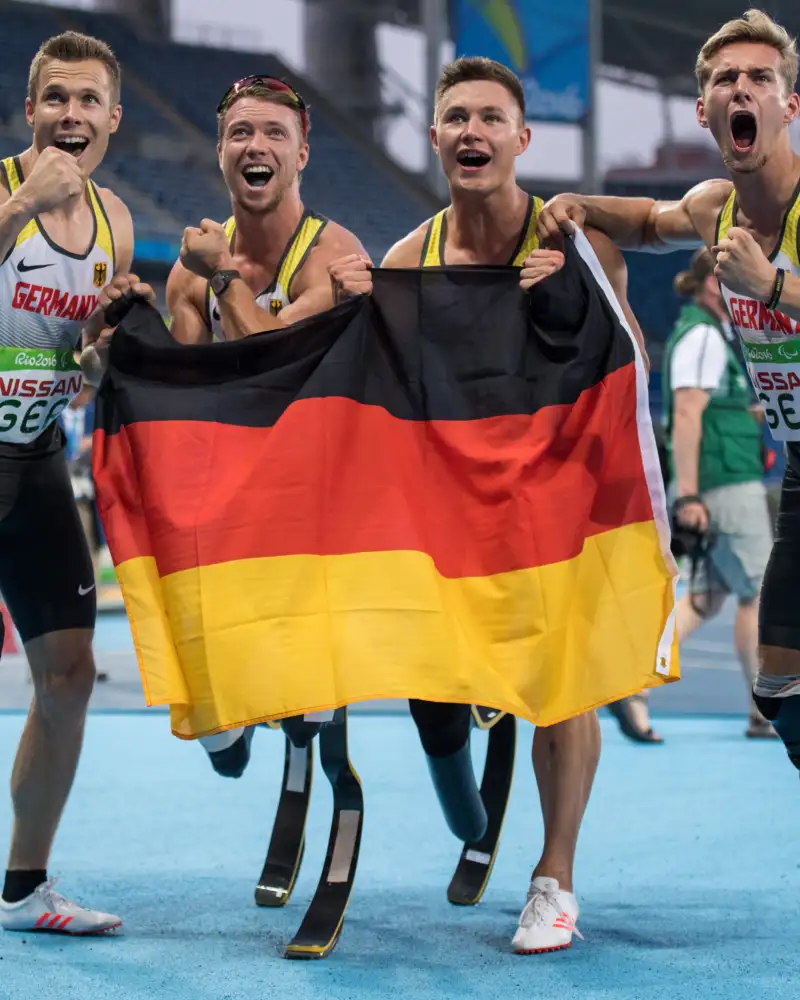 Deutsches Staffelteam und Goldmedaillenteam in Rio 2016 4x100 Meter der Männer: Markus Rehm, David Behre, Felix Streng und Johannes Floors.