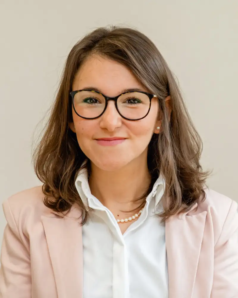 Sina Eghbalpour im Portrait