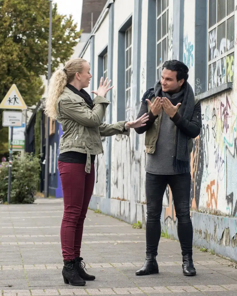 Kommune inklusiv am Beispiel eines Dorfes, einer Kleinstadt und im Wochenmarkt.