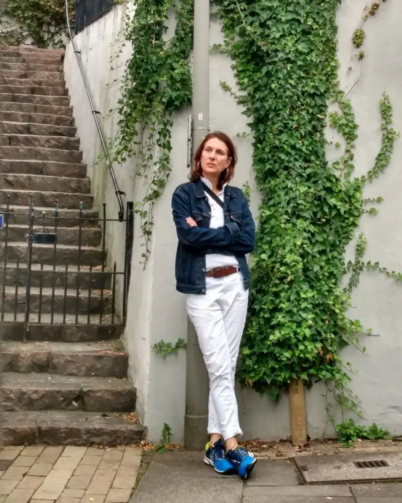 Porträt Lina Antje Gühne, Projekt-Koordinatorin von Jobbrücke InklusionPLUS.