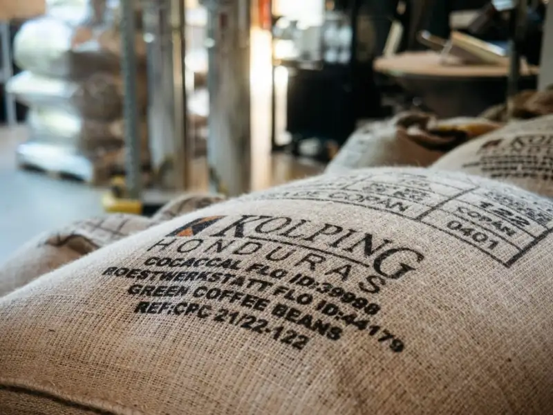 Ein Sack Kaffee-Bohnen.