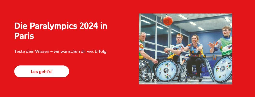 Startbild des Paralympics-Gewinnspiels. Links mit Text und Button zum Mitmachen, rechts ein Bild von Sportler*innen im Rollstuhl