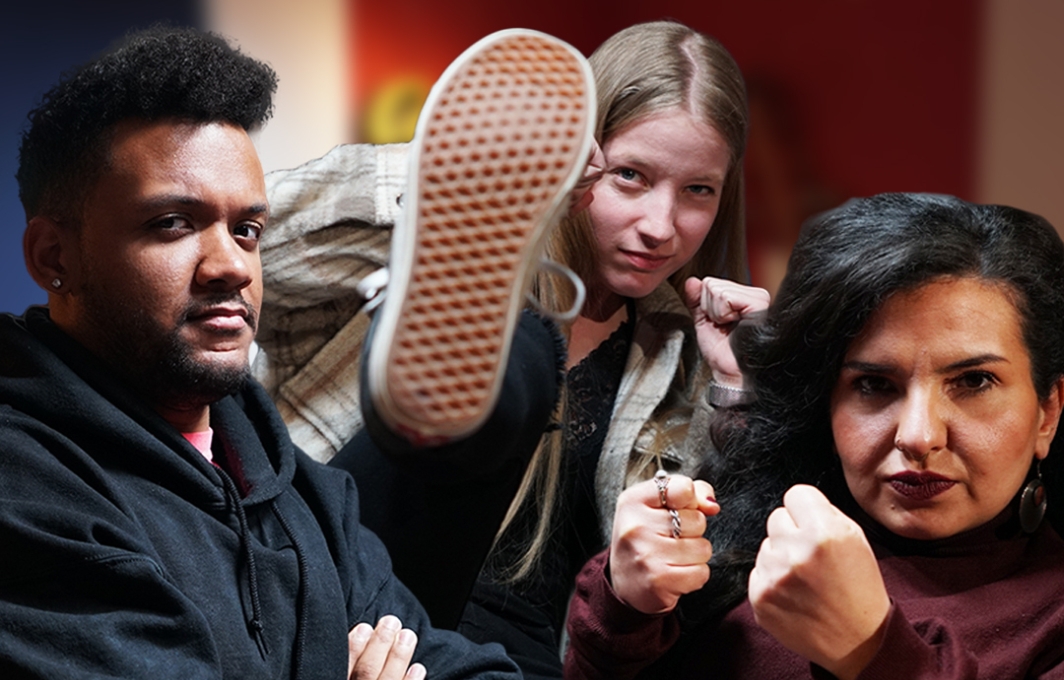 Die Vloger*innen Leeroy, Cindy und Kübra. Alle drei haben kämpferische Posen eingenommen.
