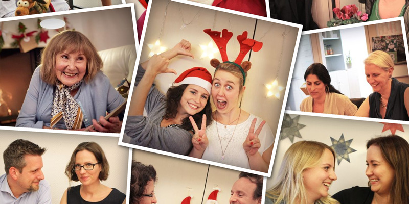 Eine Collage aus verschiedenen Bildern. Auf den Bildern sind lächelnde Menschen gesehen, die weihnachtliche Kostüme tragen und in die Kamera schauen.