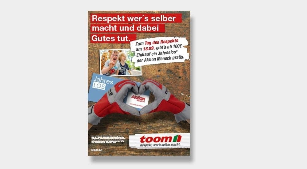 toom zeigt auf ihrer Broschüre wie sie Aktion Mensch Lose in ihrem Handel verwenden.